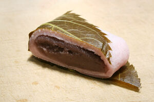 Sakura-mochi-5.jpg