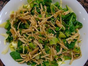 Broccoli with enoki