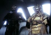 4-LOM Zuckuss