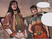 Kerra Holt und Jenn Devaad nach der Schlacht