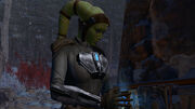 Sa'har hält das Relikt