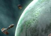 Eine modifizierte Marauder-Klasse-Korvette schießt ihre  ab