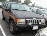 1993-Jeep-Grand-Wagoneer-Front