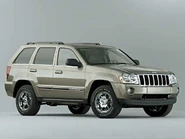 2006 GrandCherokee facingright
