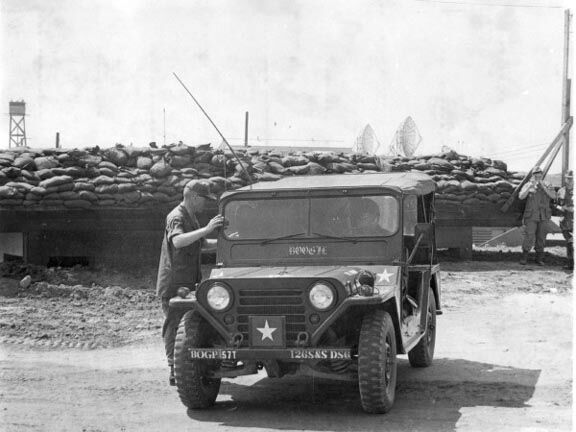 米軍放出品 パイオニアツーツ　スコップ　M38 M151 JEEP ジープ　39 米軍放出品 パイオニアツーツ スコップ M38 M151 JEEP ジープ