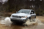 2011-Jeep-Compass-19