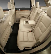 29-2011-jeep-chero-presstwo