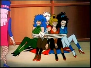 Frack escapes and The Misfits get all tied up!