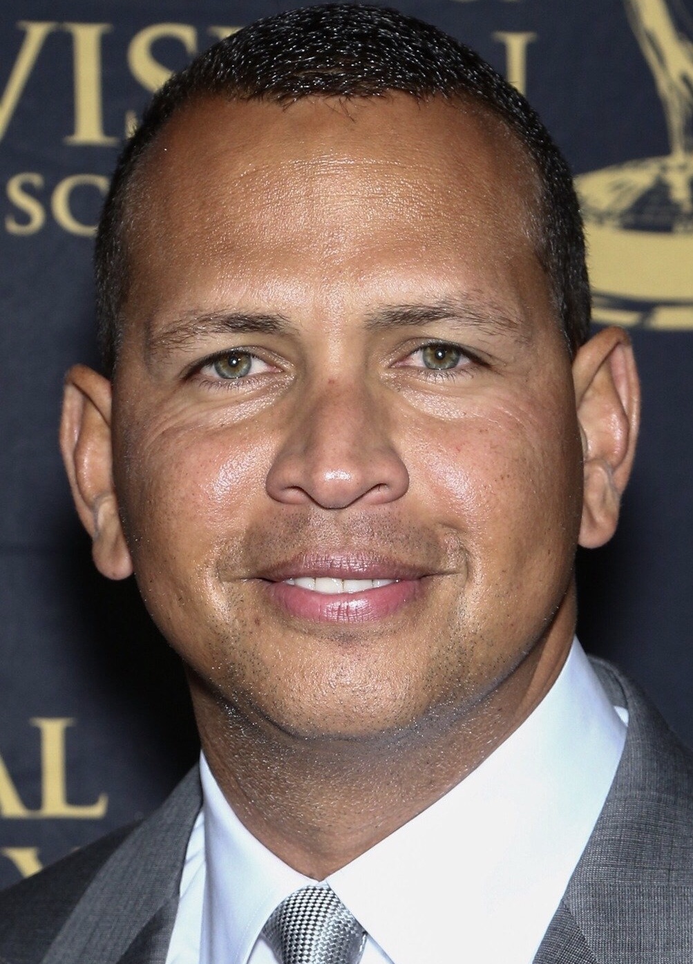 Who are Alex Rodriguez Parents, Lourdes Rodriguez and Victor