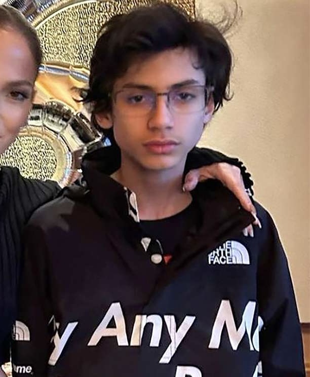 Max Muñiz Jennifer Lopez Wiki Fandom