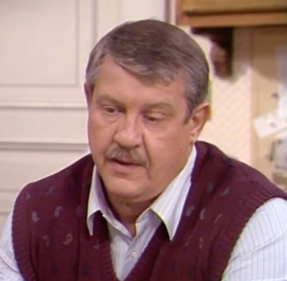 The Digital Spy Breakfast Show 10/10/12, image size:960x941