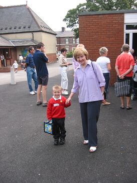 Cometan's First Day at Primary School