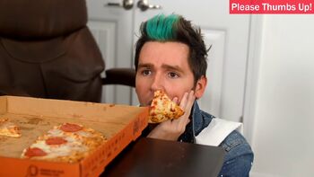 PIZZA STUCK IN NOSE! | JesseAndMike Wiki | Fandom