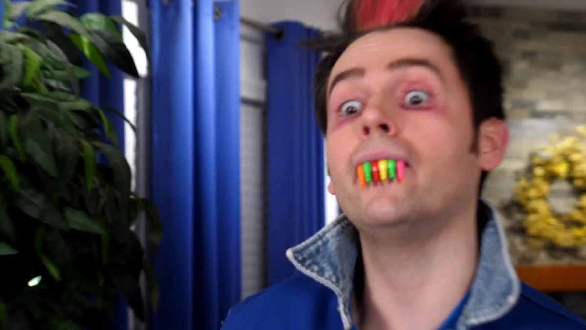 TEETH MADE OF MARKERS! | JesseAndMike Wiki | Fandom