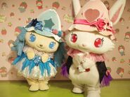 Picture of Sapphie and Ruby mascot in Sanrio Puroland.