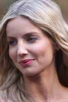  stars as Madison Mitchell