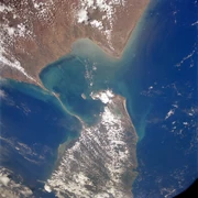 , also known as Ram Setu or Rama Setu, as seen in  satellite photo: India on top, Sri Lanka at the bottom