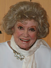 Phyllis Diller pic