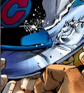 Weather Report, como um Disco de Stand, sendo inserido em Emporio Alnino