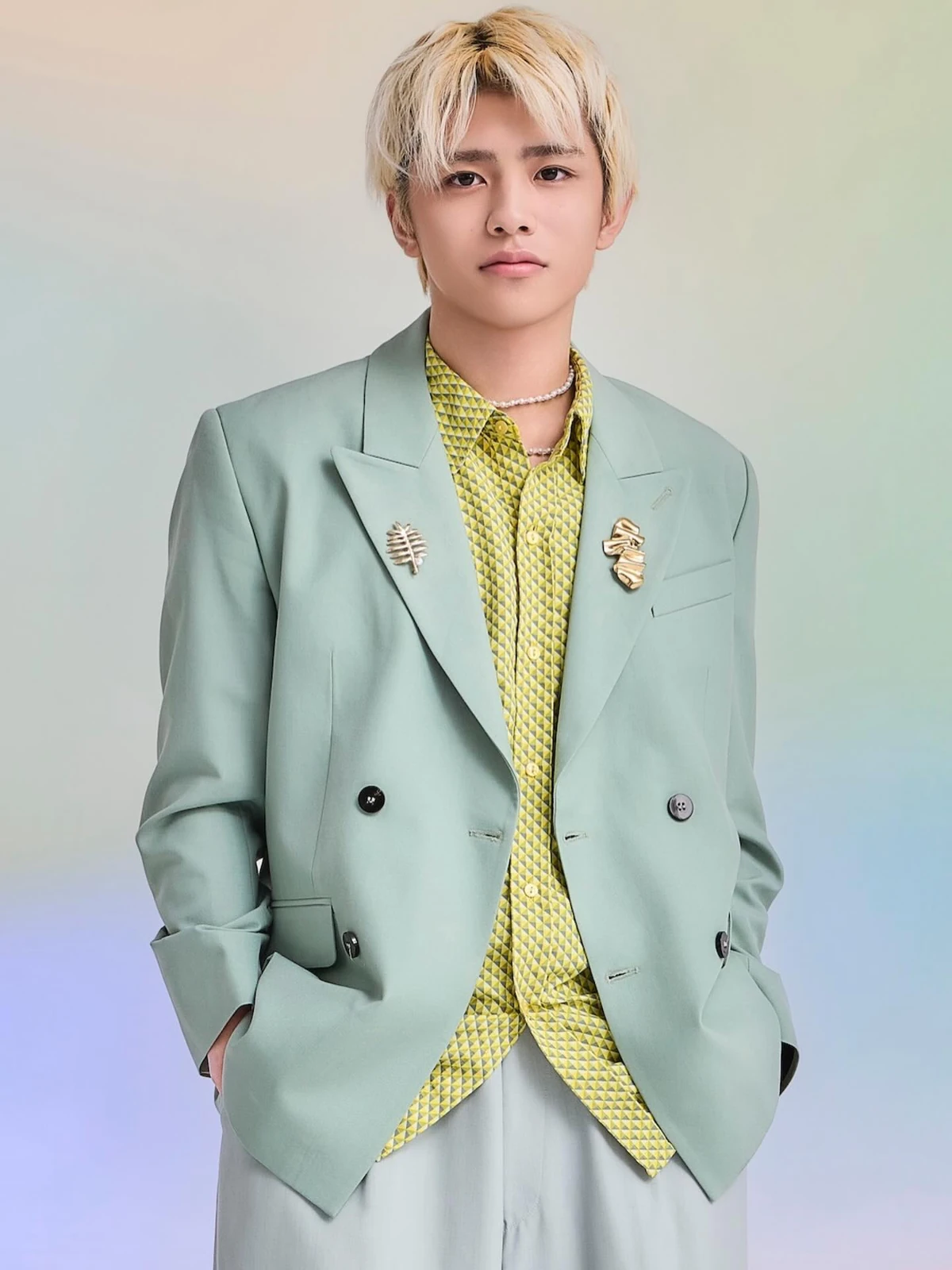 Shinozuka Daiki - potret dari STARTO Entertainment Wiki