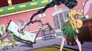 Yukako attacks Aya anime.png (2,83 MB) Siendo atacada por Yukako