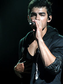 220px-JoeJonasSep10 2.jpg