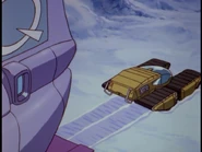 Expanded (tracks apart, cab lowered)