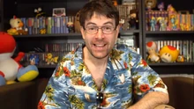 Avec sa chemise bleue