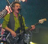 Ross Valory in concert, 2008