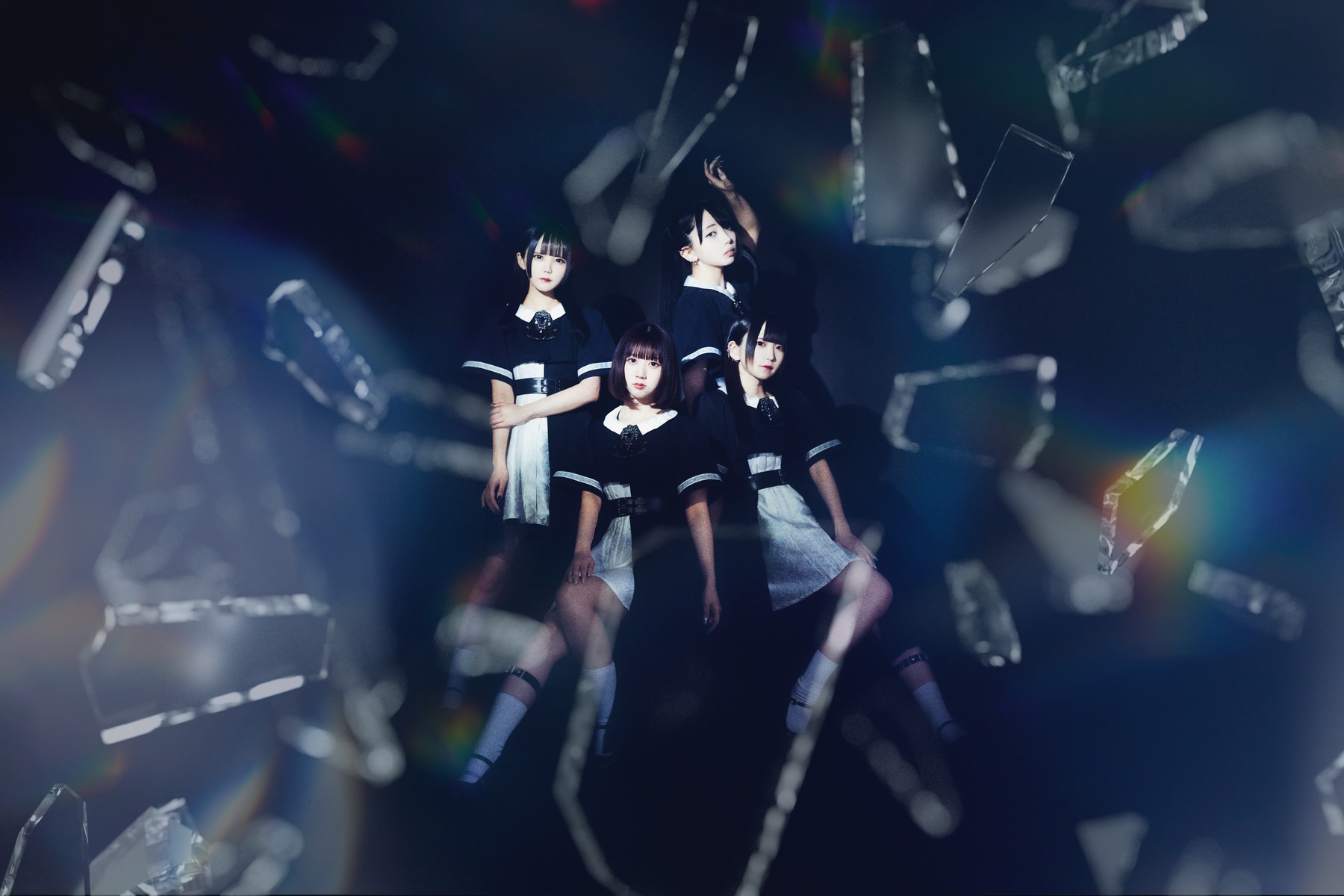 いいみhiila イーラ　別珍アリスバンド Cinder-ella | Jpop Wiki | Fandom