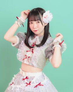 Nii Ayumi | Jpop Wiki | Fandom