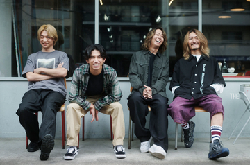 ONE OK ROCK with Orchestra Japan Tour 2018/ブルゾン/パーカー