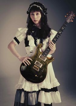 J*0様 BAND-MAID KANAMI 会場限定_CD購入特典ポスター A2 BAND-MAID メンバー全員分 会場限定_CD購入特典ポスター A2