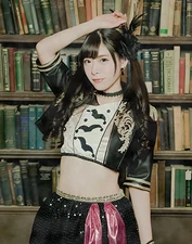 Diamondollfy profile image (Early 2017)