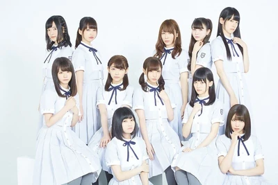 22/7 promoting the single