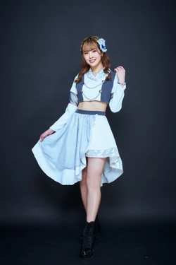 アイドル Meg 41-Ac3Nm0NL._UF350,350_QL50_.jpg