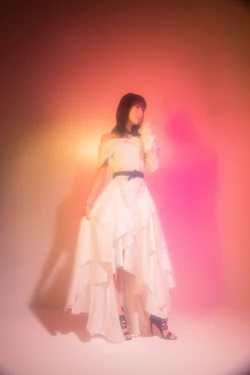 Promoting "reincarnation / Tomoshibi Serenade"