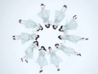 22/7 promoting the album