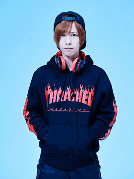 Taehyung thrasher hoodie hotsell