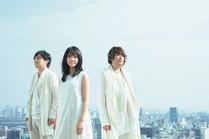 Aidenchiikm2.jpg (99 KB) Promotional photo for Identity