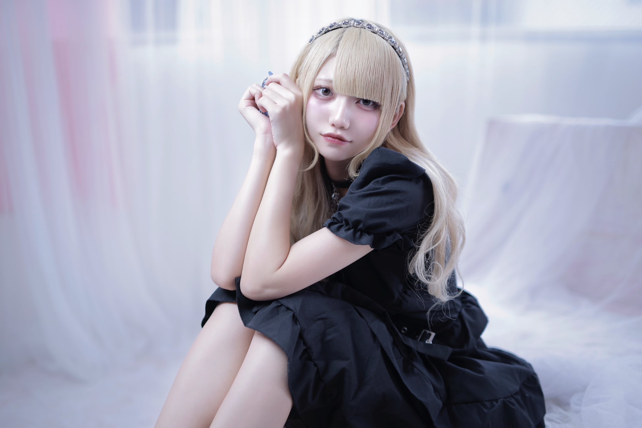 ご成約済【四季の少女シリーズ冬Winter Cheer】 アンリ人形ANRI ご成約済【四季の少女シリーズ冬Winter Cheer】 アンリ人形ANRI
