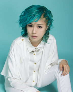 HANA Highsnobiety-adidas-ZX-8000-