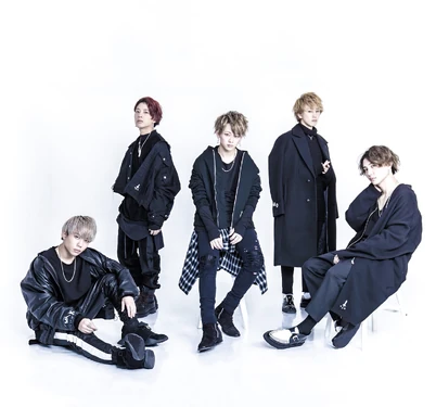 WhiteA promoting Yuki Tokei (2018)