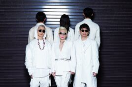 Mflo loves visual