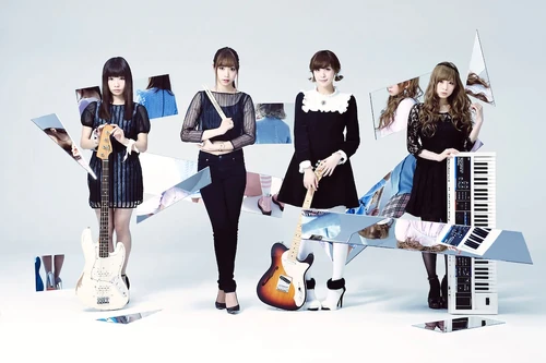 Promotional photo for Silent Siren (2015)