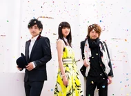 Fanfanfanim.jpg (262 KB) Promotional photo for FUN! FUN! FANFARE!