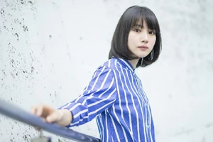 Promoting Atashi wa Atashi no Mama de / Koi no Naka (2016)