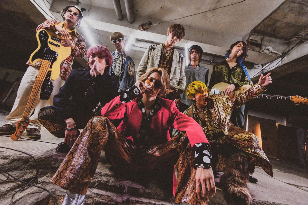 BuZZ | Jpop Wiki | Fandom