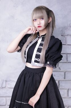 ご成約済【四季の少女シリーズ冬Winter Cheer】 アンリ人形ANRI Aono Anri | Jpop Wiki | Fandom