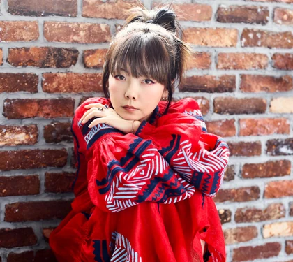 aiko promoting the single
